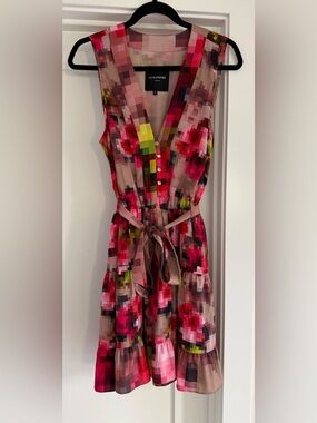 Le Superbe Pixel Floral Tiered Mini Dress Belted Size 6